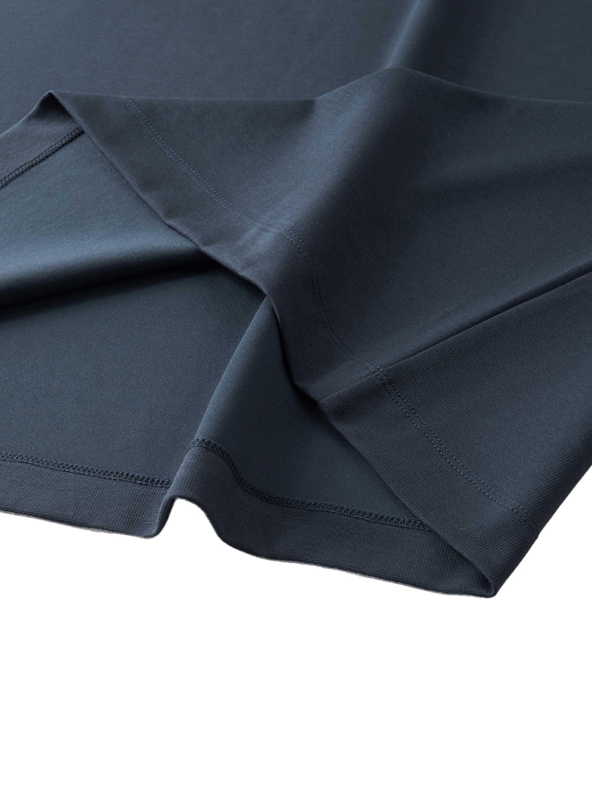 BLANKZ Relaxed Drop-Shoulder Polo — bottom hem detail