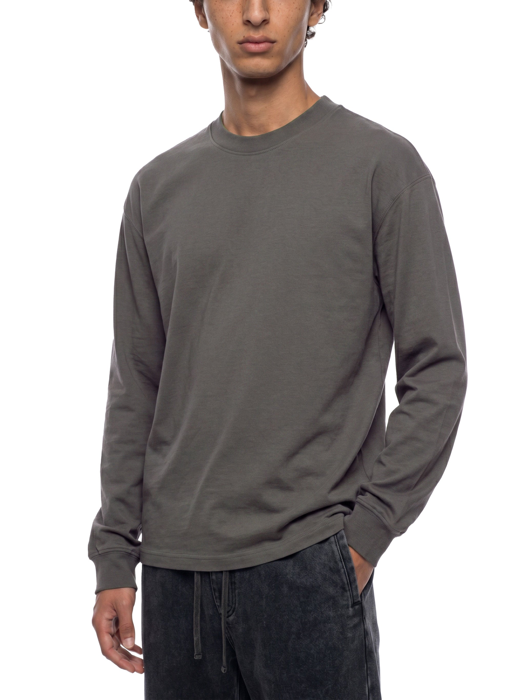 BLANKZ Everyday Long Sleeve 280 — Model wearing the garment, front view