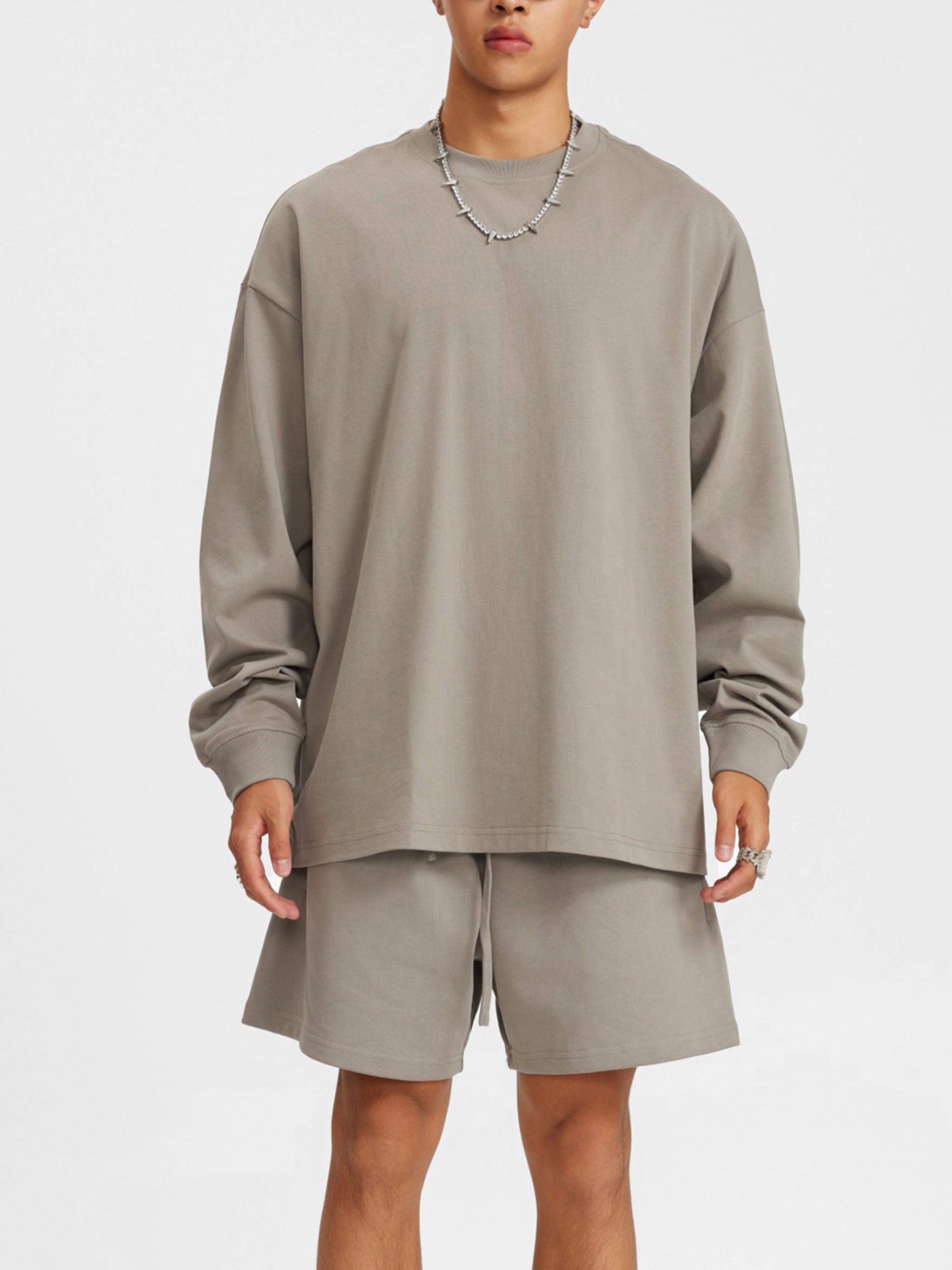 BLANKZ Oversized Long Sleeve 305 — Gray Camel — worn front view