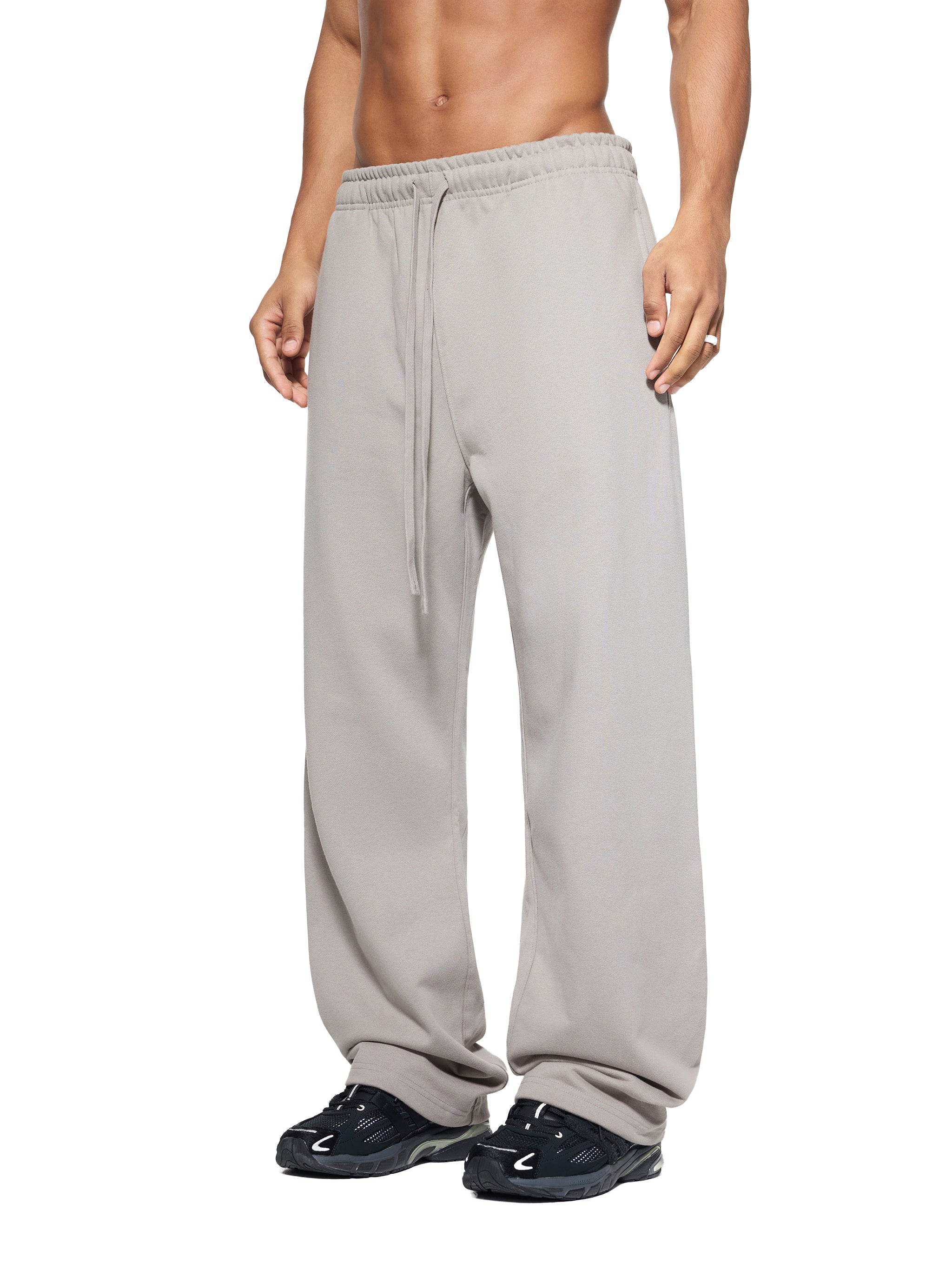 BLANKZ Heavy Straight Sweatpant — Model wearing the garment, front view