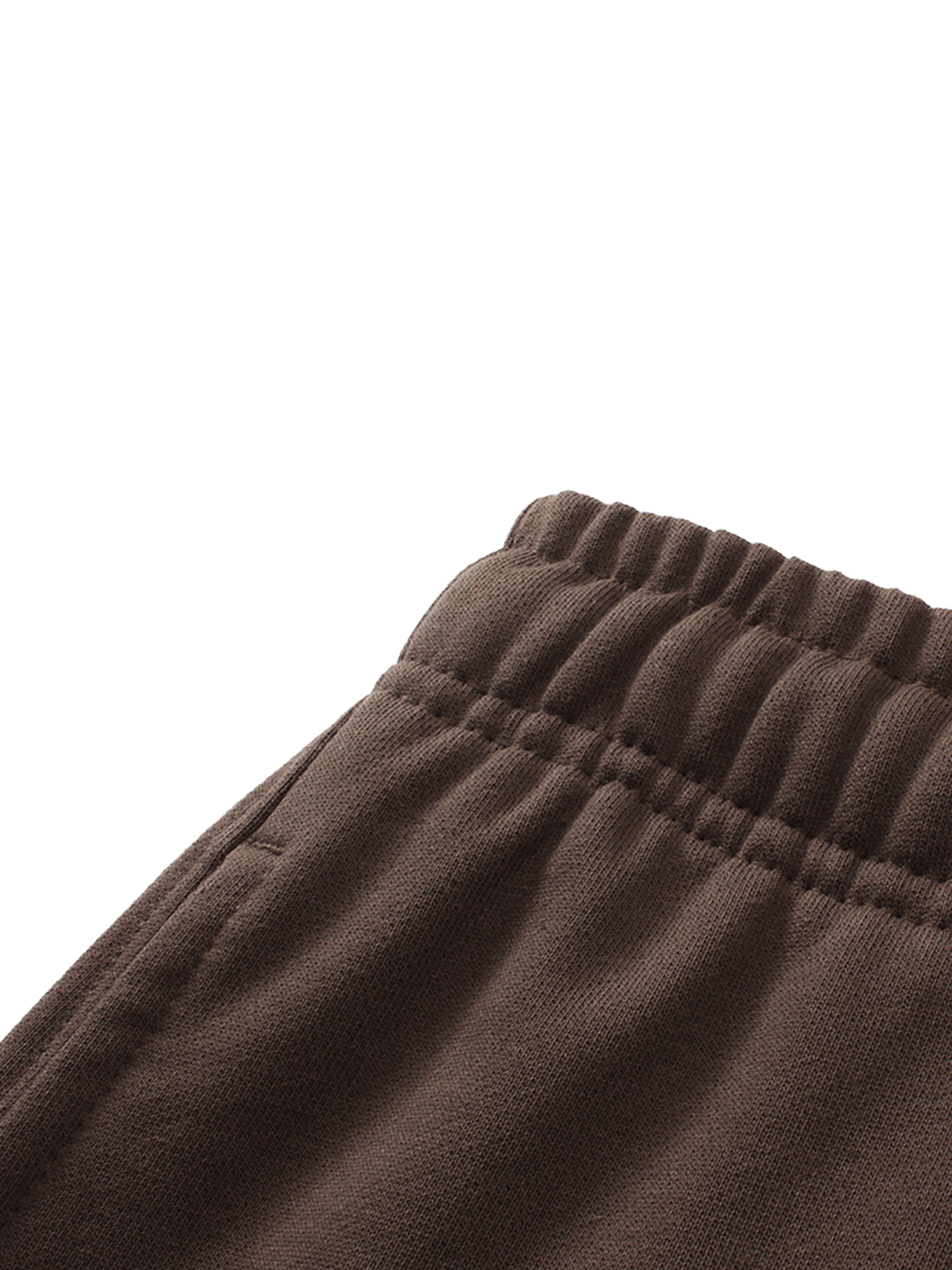 BLANKZ Heavy Straight Sweatpant — Waistband stitching detail